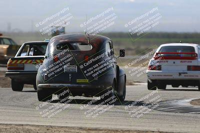 media/Sep-28-2025-24 Hours of Lemons (Sun) [[5dfe0e5f6e]]/11am (Cotton Corners)/